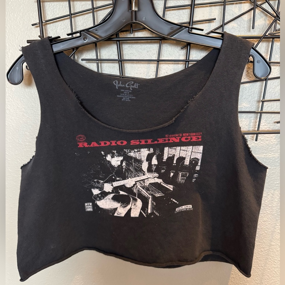 Brandy Melville Black Sleeveless Graphic Crop Tank